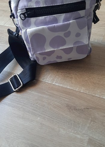Beden Kadın Mor Gri Batik Desenli Çapraz Çanta