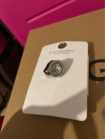 Stradivarius stradivarius yüzük