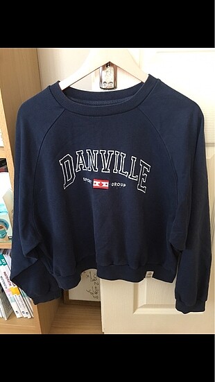Pull and bear sweat