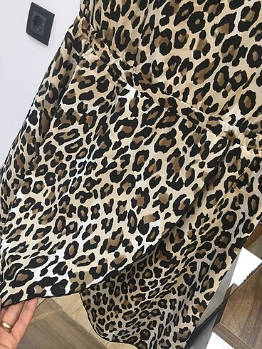 H&M Leopar elbise