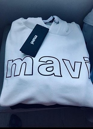 Etiketli sweatshirt 
