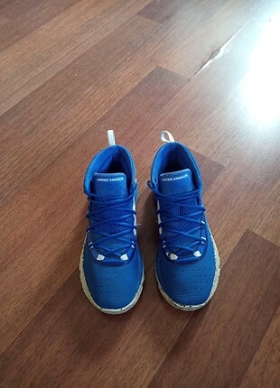Under Armour 3Zero II