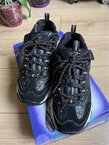 37 Beden siyah Renk Skechers Sneakers