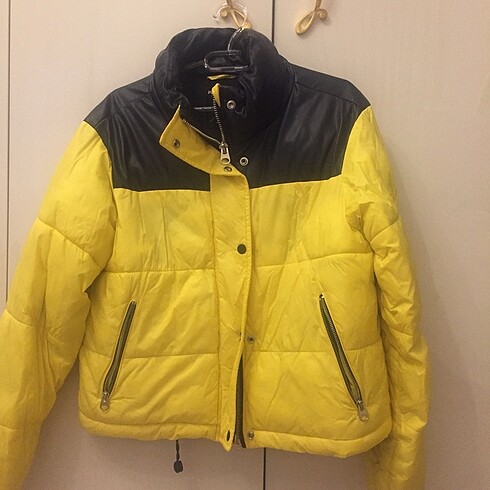 Pullandbear mont