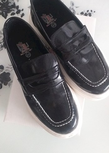 Siyah Yılan Desenli Erkek Çocuk Loafer - Görsel 2