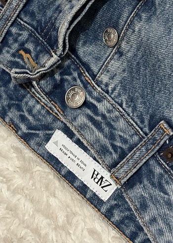 Zara Düğmeli Gri-Batik Desenli Kadın Midi Kot Pantolon