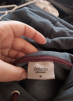 Defacto Yazısı işleme detaylı swearshirt