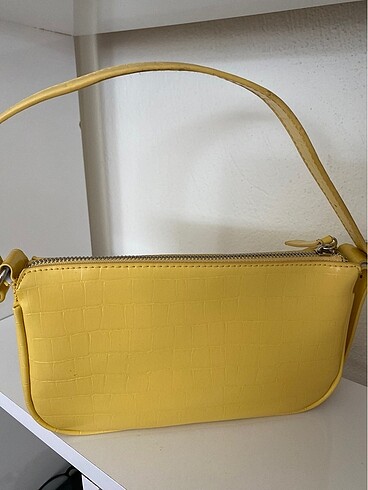  Beden Stradivarius çanta