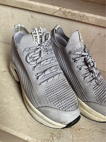 Pelinin Ayakkabıları 7 cm gizli topuk gri sneaker