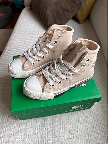 Benetton Sneakers