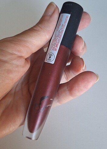  Beden bordo Renk L'Oreal Paris rouge signature 