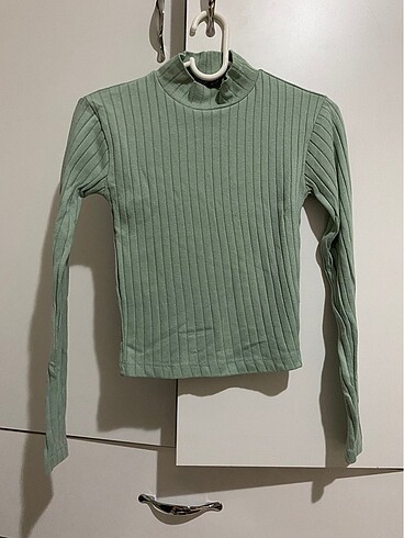 yesil crop body