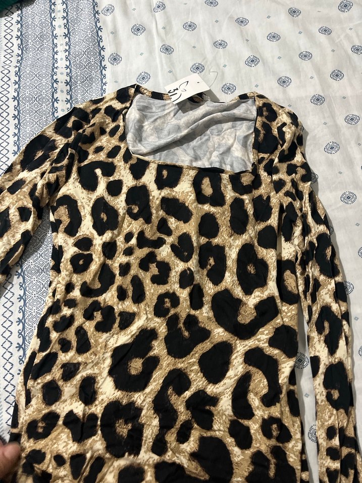 Kahverengi Leopar Desenli Uzun Kollu Bluz - Görsel 2