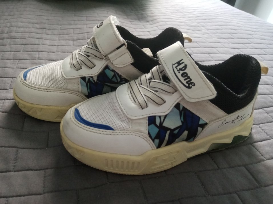 Renkli Baskılı Beyaz Erkek Çocuk Spor Ayakkabı - Görsel 3