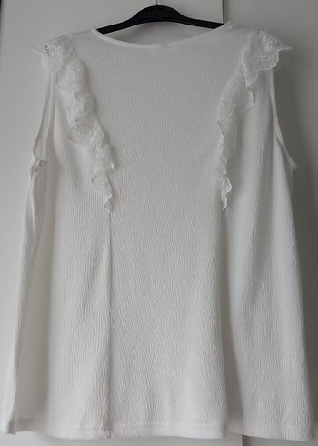 Fırfırlı Kolsuz Beyaz Bluz - Görsel 4