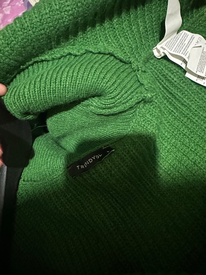 Yeşil Boğazlı Kolsuz Örgü Triko L beden - Görsel 4