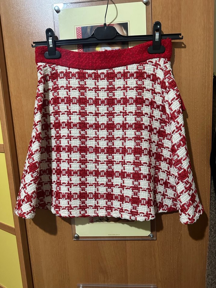 Düğmeli Kırmızı #Ekose #Mini #Etek Perry #M beden - Görsel 3