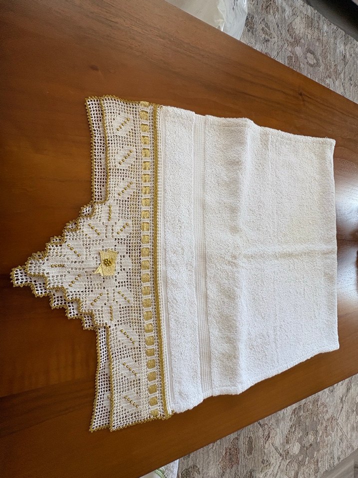 İşlemeli Beyaz Havlu - Görsel 3