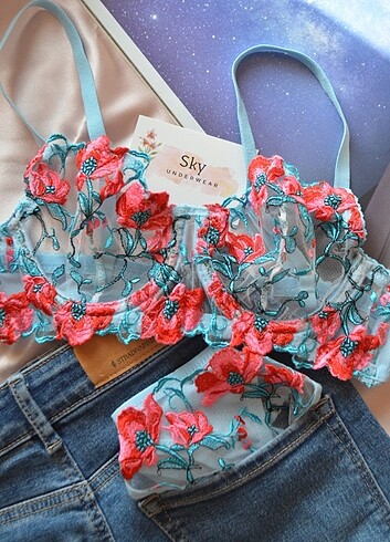Lotus Bralet Takım 