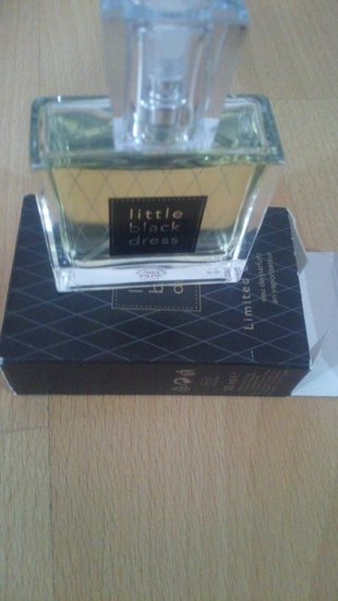 30 ml little black dres