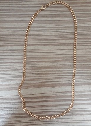 altın renkli kolye