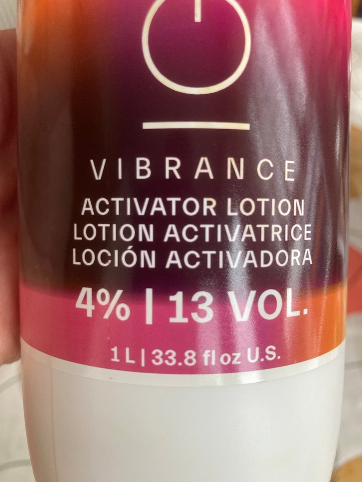 İgora Royal Vibrance Oksidan Aktivatör  1L - Görsel 2