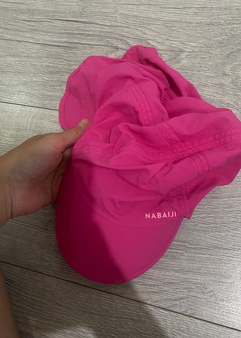 Pembe Drapeli Nabaiji çocuk şapka