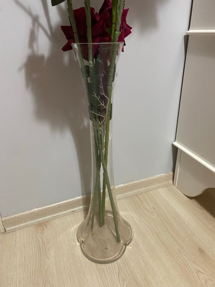 Bordo Gül Detaylı İnce Cam Vazo - Görsel 4