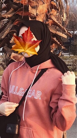 Pull and bear sweat