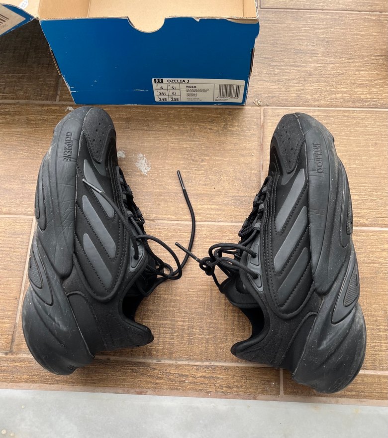 Adidas Ozelia Spor Ayakkabısı 38,5 - Görsel 3