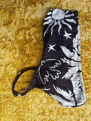 Penti bikini üstü