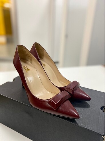 Bordo Stiletto