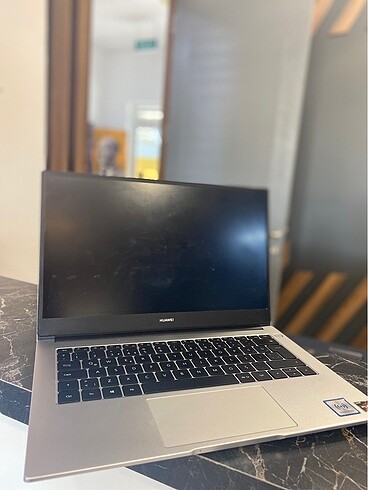 Huawei Matebook D14