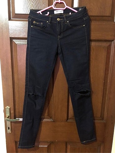 Lacivert jean