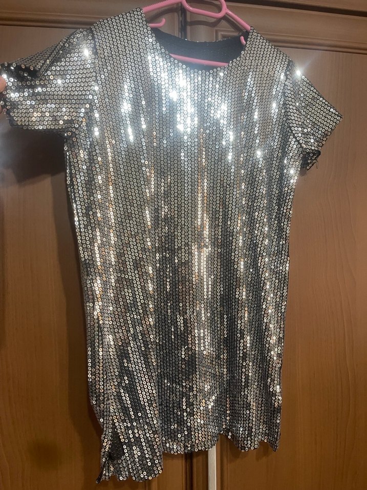 Parlak Gri Payetli üst - Görsel 3