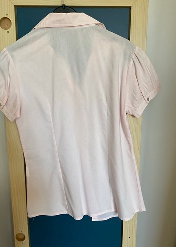 Pembe Kısa Kollu Düğmeli Kadın Gömlek - Görsel 2