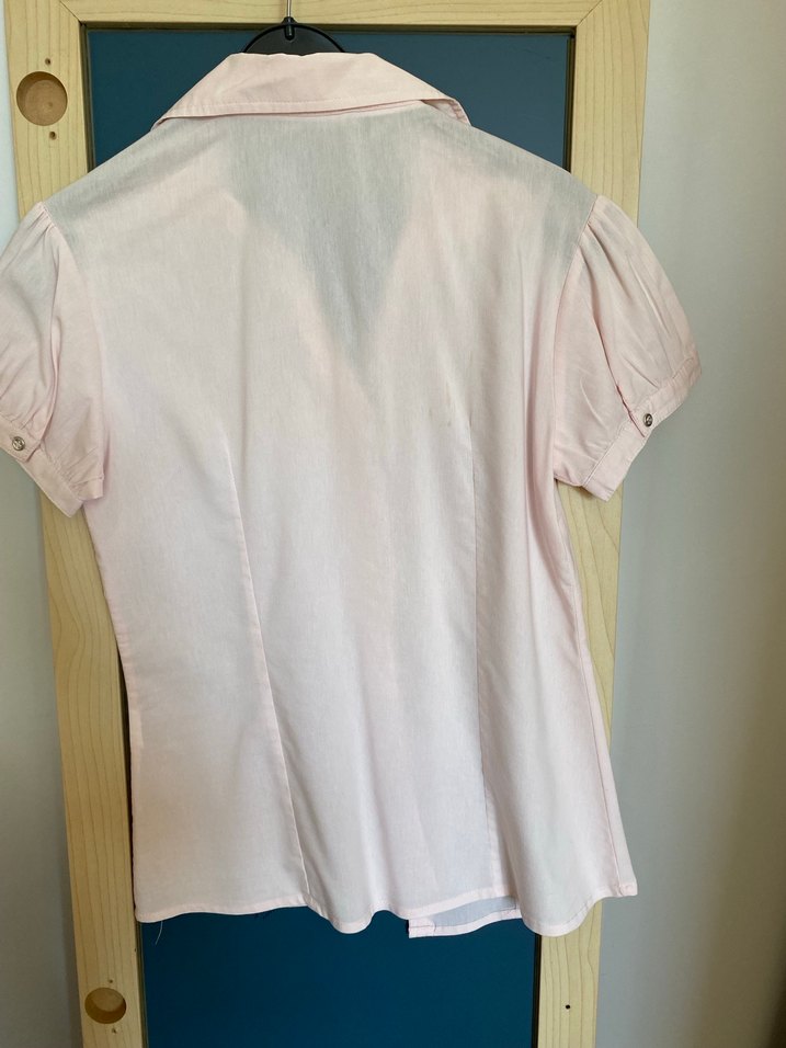 Pembe Kısa Kollu Düğmeli Kadın Gömlek - Görsel 2