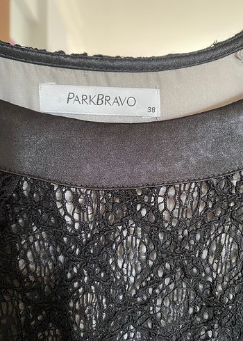 Dantel Detaylı Siyah Midi Elbise - Görsel 3