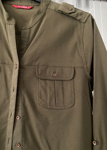 Düğmeli, Uzun Kollu Haki Kadın Gömlek - Görsel 4