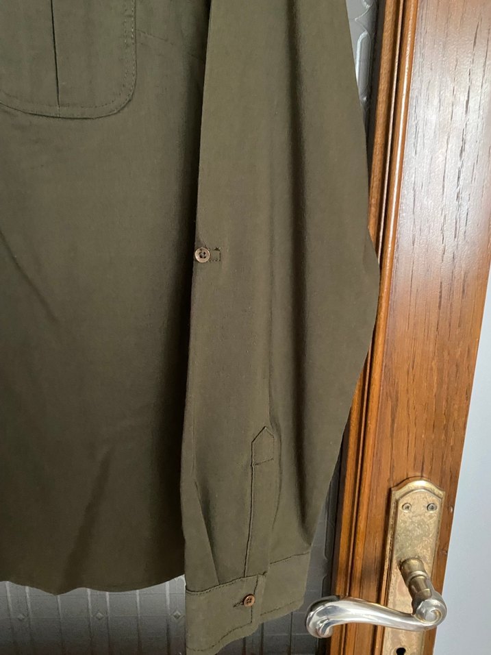 Düğmeli, Uzun Kollu Haki Kadın Gömlek - Görsel 3