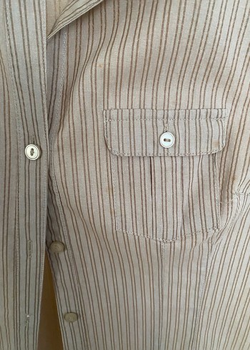 Bej Kolsuz Düğmeli Kadın Gömlek - Görsel 3