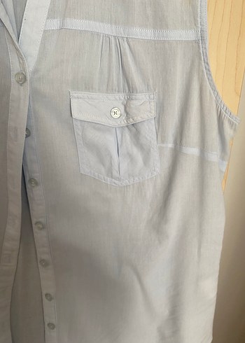 Düğmeli, Bağlamalı, Kolsuz mavi Kadın Gömlek - Görsel 2