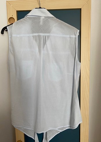 Düğmeli, Bağlamalı, Kolsuz mavi Kadın Gömlek - Görsel 4