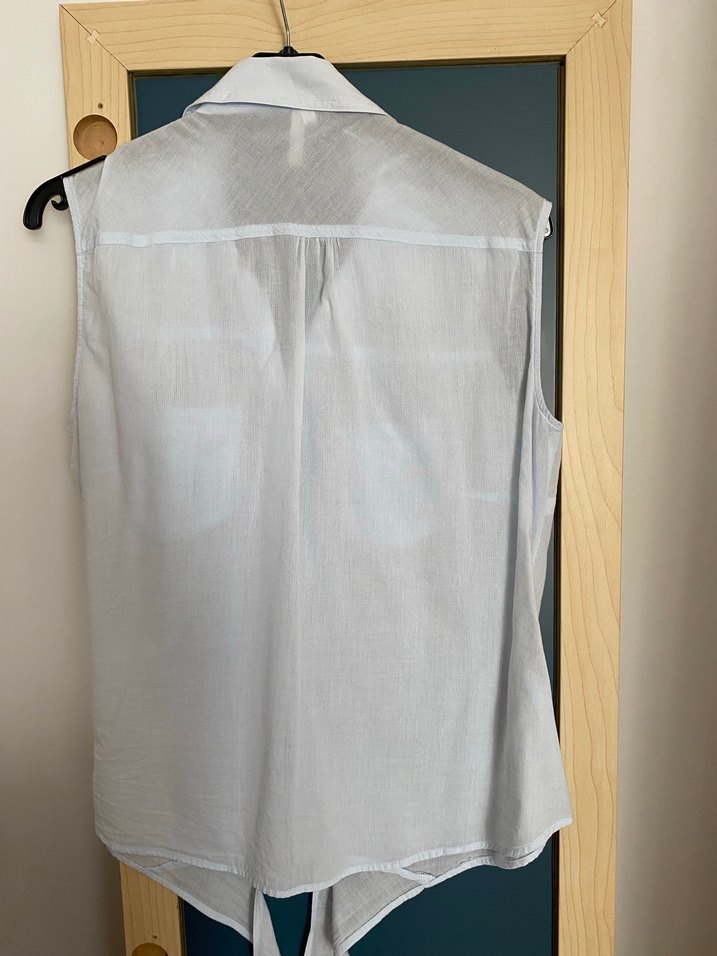 Düğmeli, Bağlamalı, Kolsuz mavi Kadın Gömlek - Görsel 4