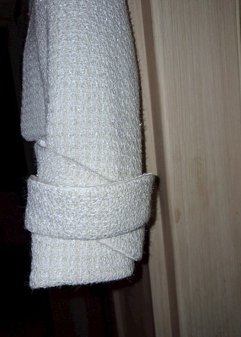 Kız Çocuk Beyaz Triko Bolero - Görsel 3