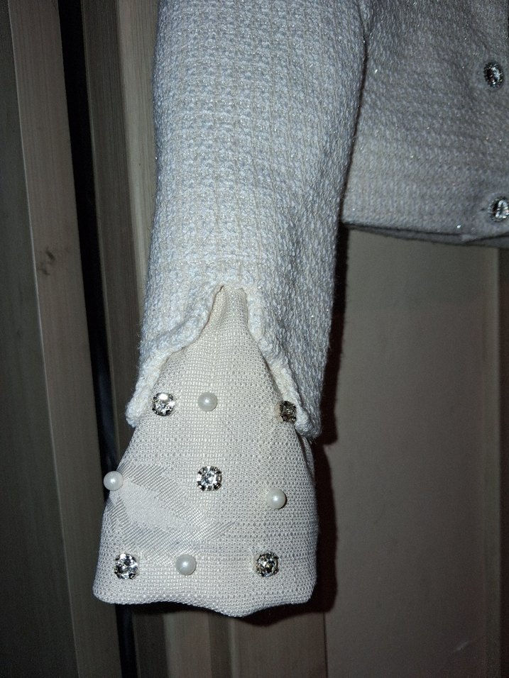 Kız Çocuk Beyaz Düğmeli Bolero - Görsel 4