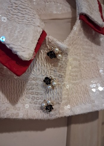 Kız Çocuk İşlemeli Beyaz Bolero - Görsel 5