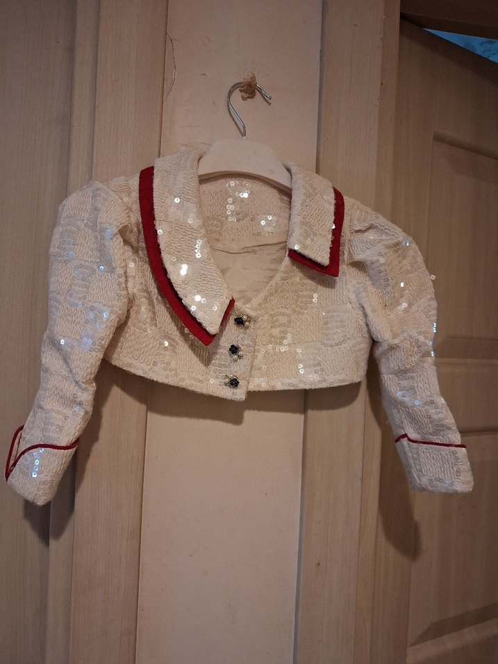 Kız Çocuk İşlemeli Beyaz Bolero - Görsel 3