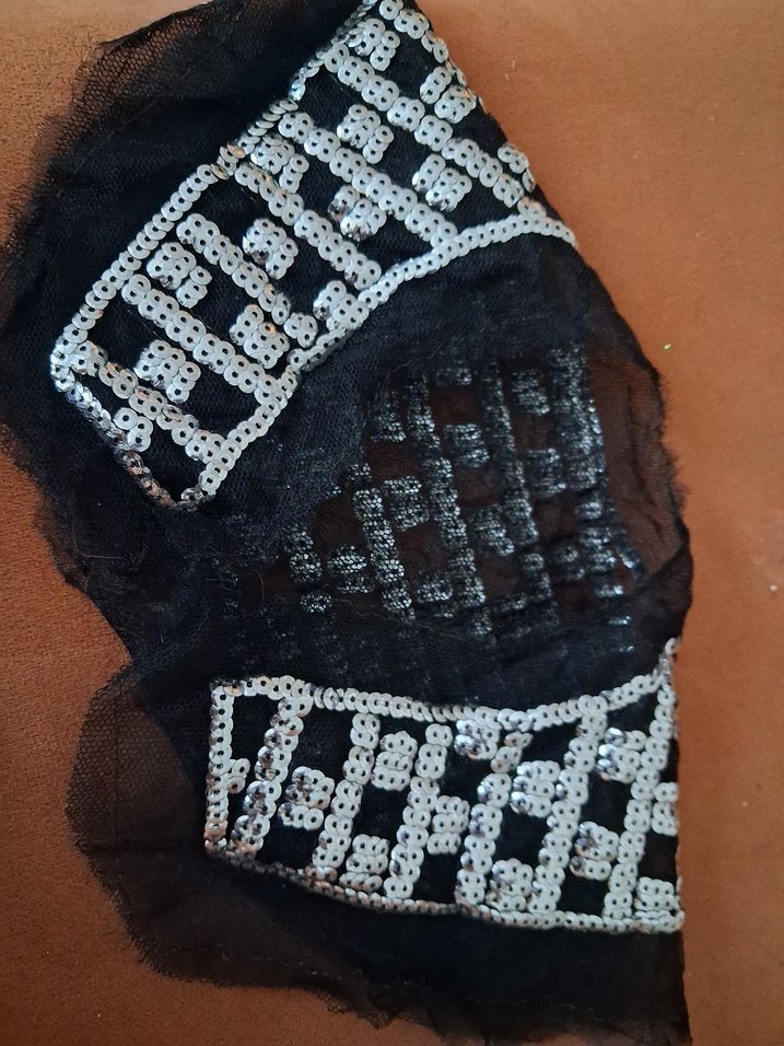 Kız Çocuk Siyah İşlemeli Bolero - Görsel 2