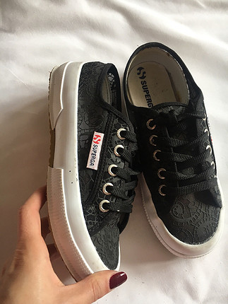 Superga ayakkabı